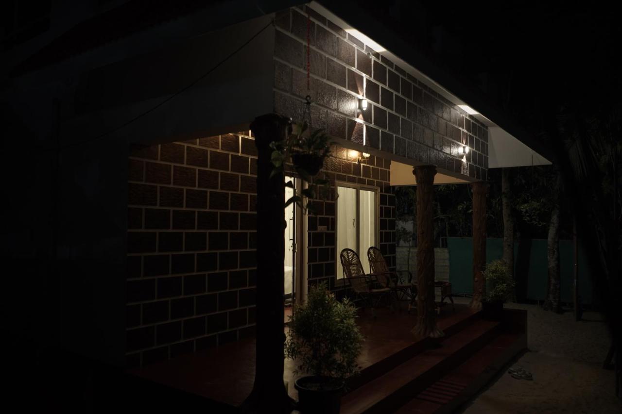 Marari Red Angel Villa Mararikulam Bagian luar foto